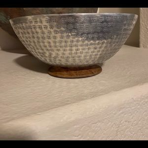 Large Bowl